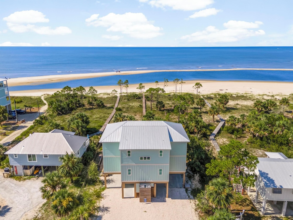 Beach House Deepwater Dream by PHG — 4-Star Luxury Hotel in Port Saint Joe, United States