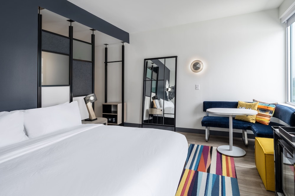 Aloft Austin South - photo 16