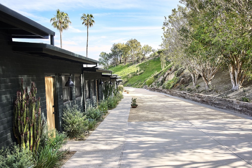 Hotel June Malibu - photo 56