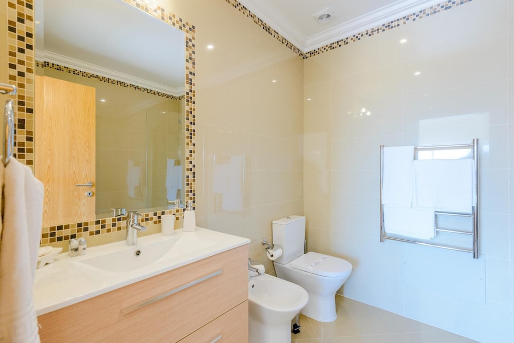 Boavista Golf and Spa Resort Bayview — 4-Star Luxury Hotel in Lagos, Portugal