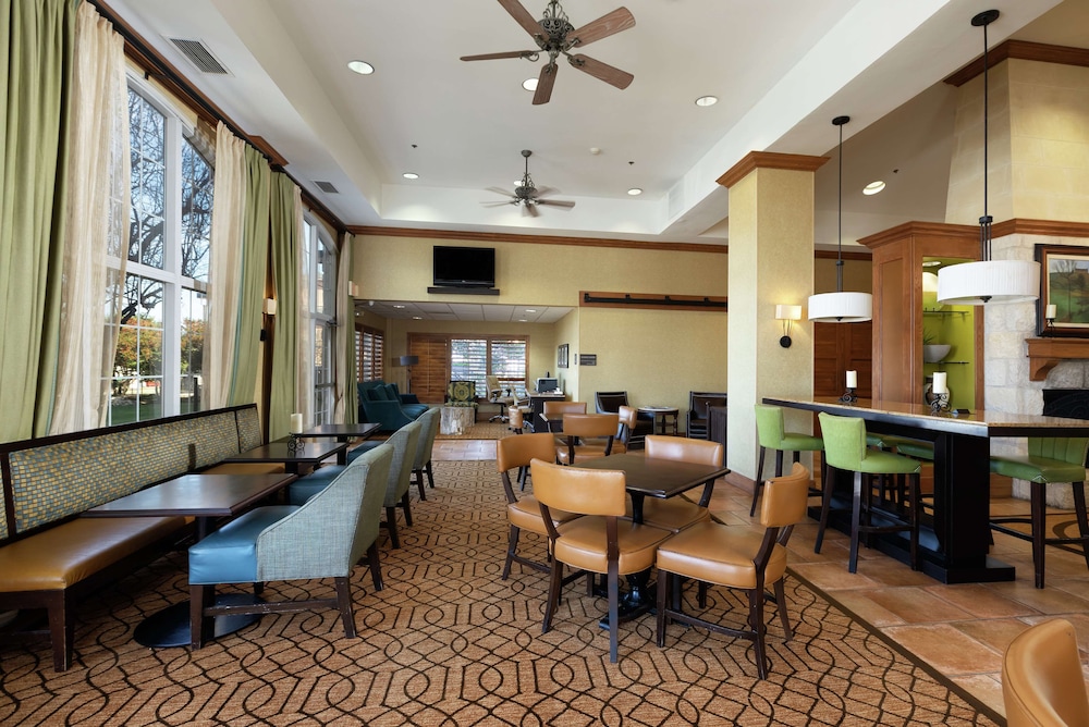 Hampton Inn & Suites Austin Airport - photo 7
