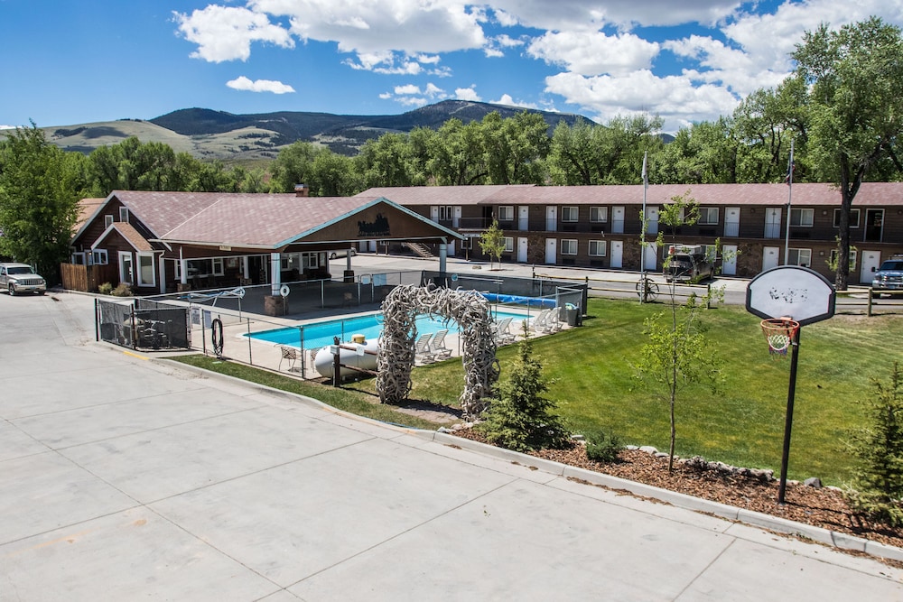 Stagecoach Inn & Suites - photo 42