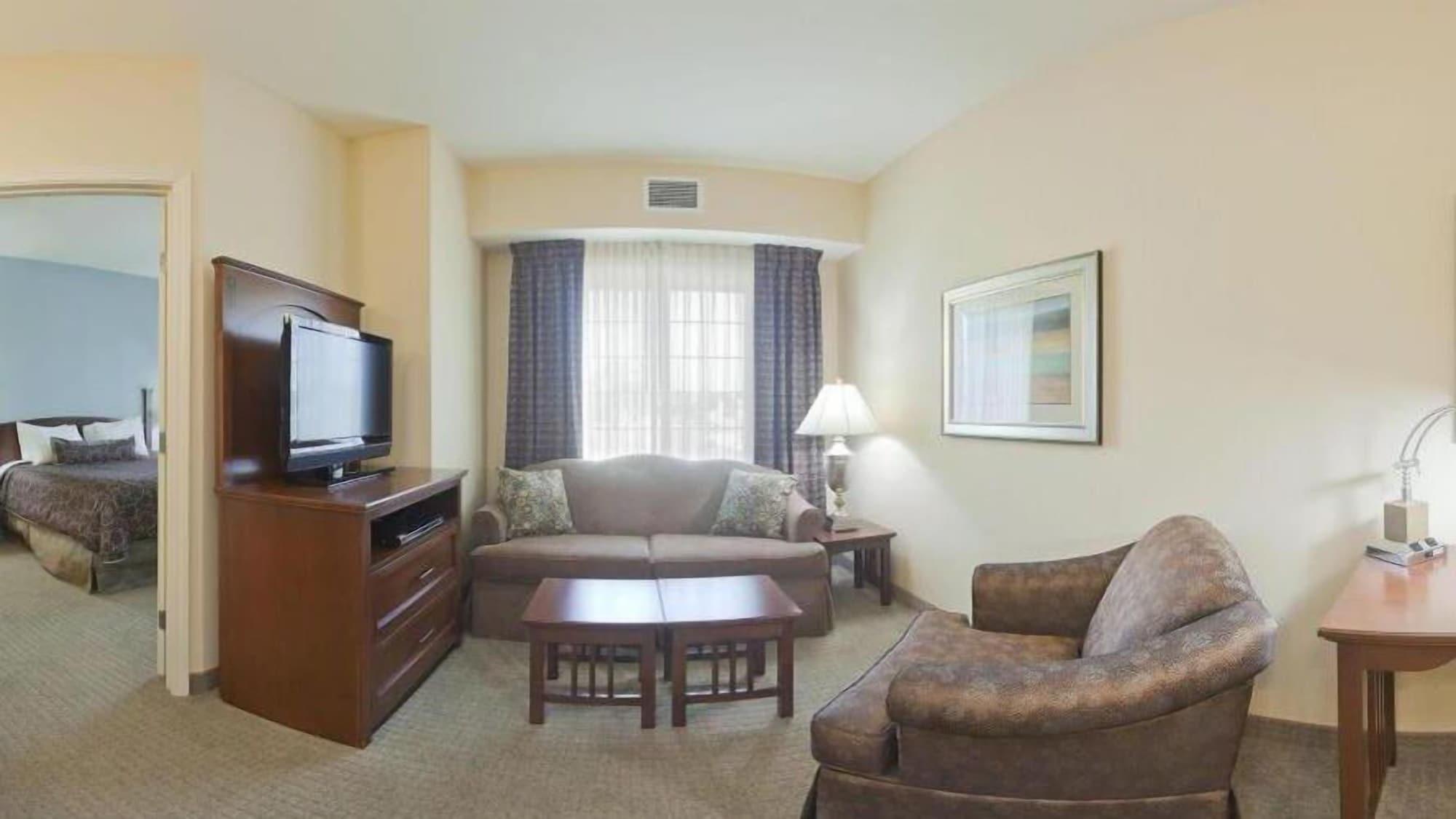 Staybridge Suites Lafayette Airport - photo 27