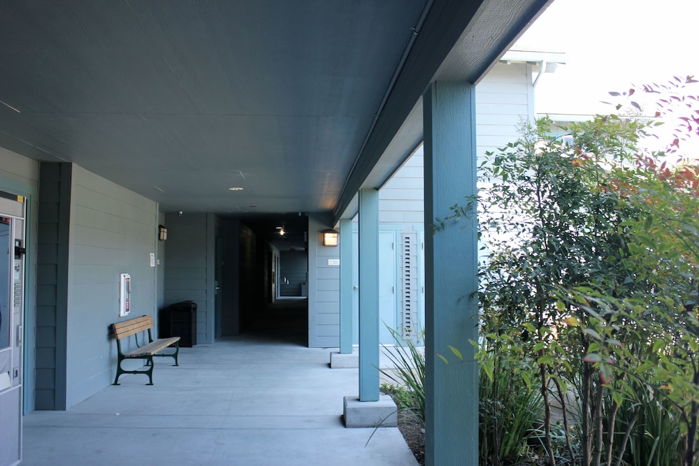Morro Shores Inn And Suites - photo 40