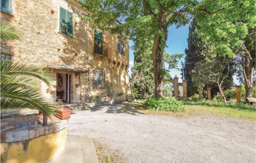 2 Bedroom Beautiful Home In Albenga — 4-Star Luxury Hotel in Albenga, Italy