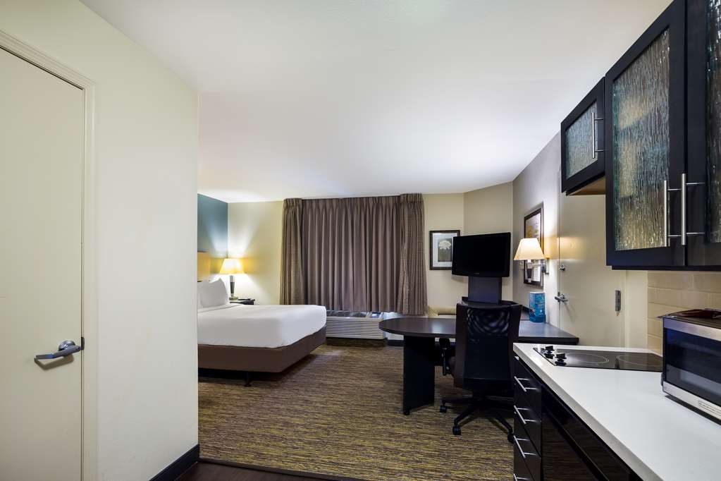 Sonesta Simply Suites St Louis Earth City - photo 22