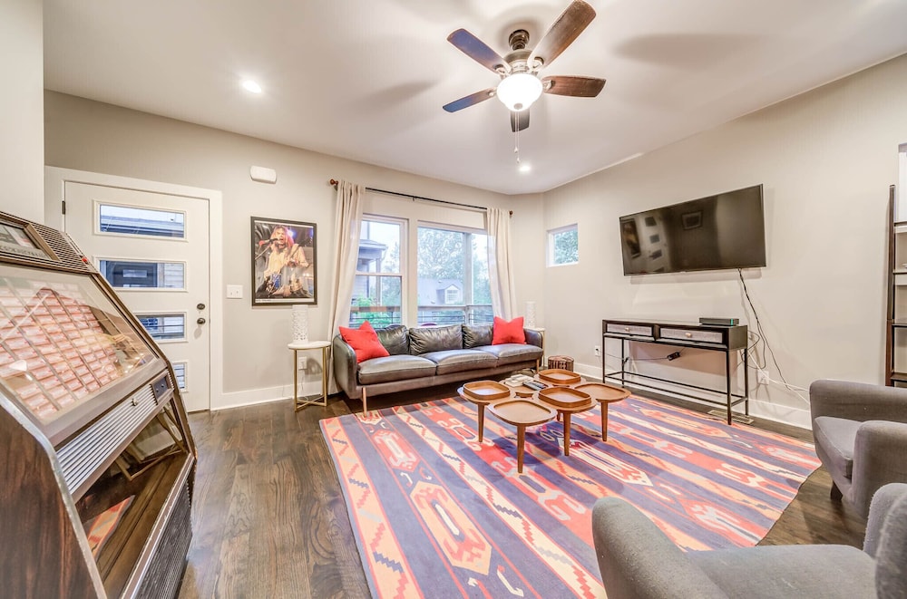 The Jukebox - carbon neutral hotel in Nashville