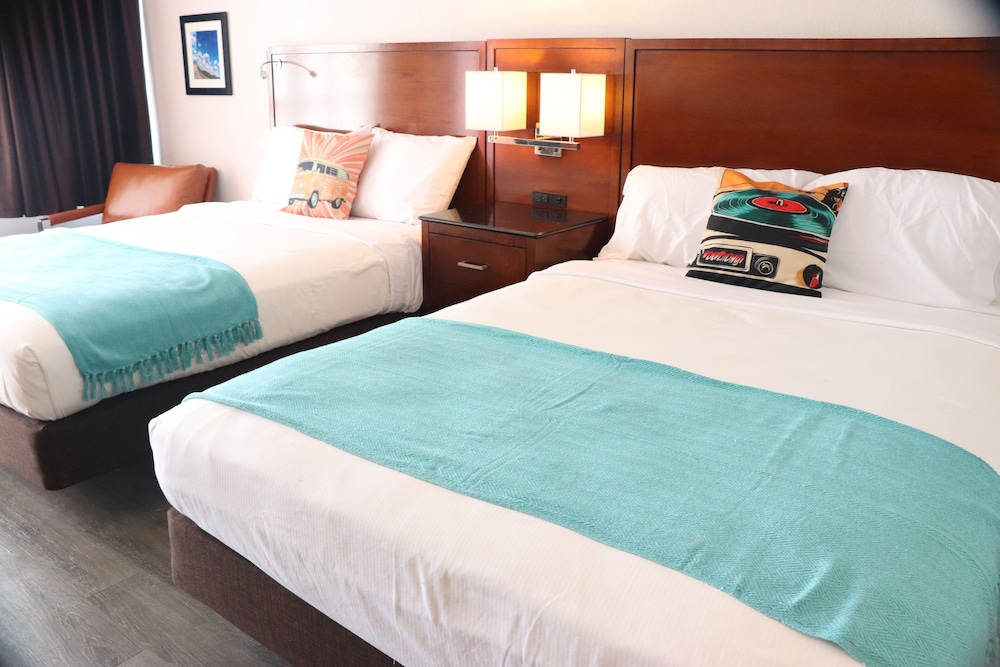 The Retro Hotel - photo 7