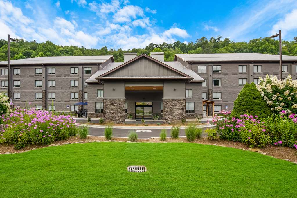 Super 8 by Wyndham Boone NC - photo 3