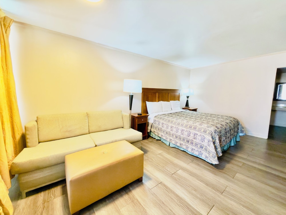Ross Motel - photo 20