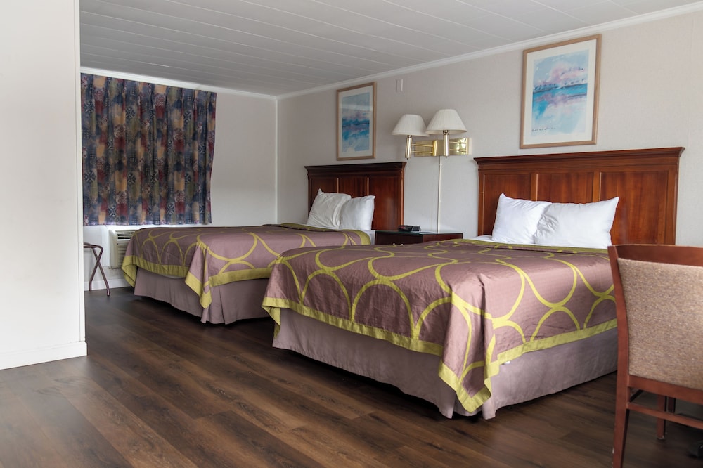 Super 8 By Wyndham W Yarmouth Hyannis Cape Cod - photo 8