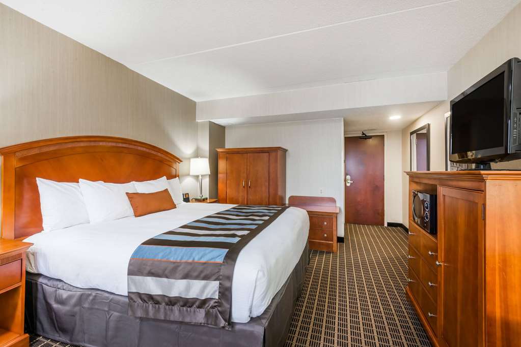 Wingate by Wyndham Springfield - photo 9