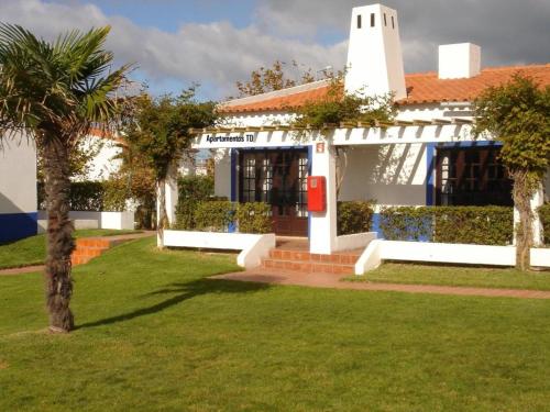 Parque Campismo Porto Côvo — hotel in Porto Covo