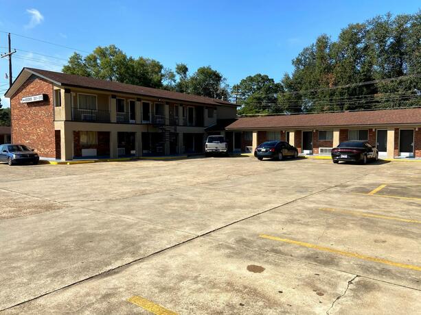 Embers Inn - photo 18