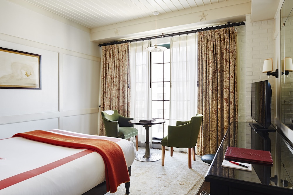 The Bowery Hotel - photo 11