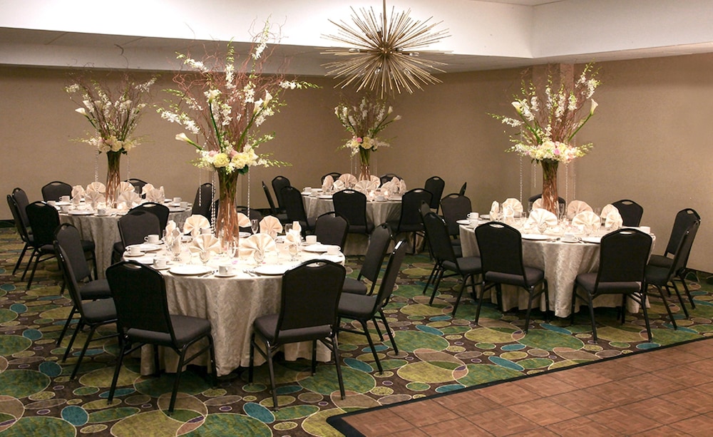 Holiday Inn Westbury Long Island by IHG - photo 34