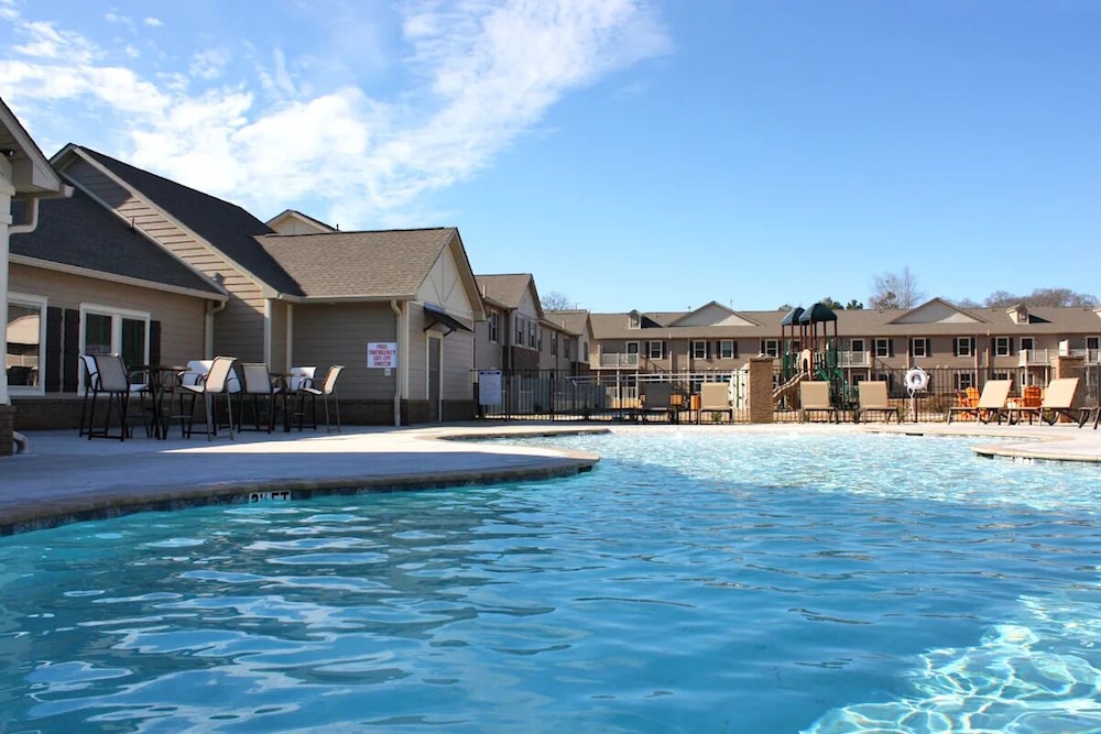 Landing Apartments Lyman — 4-Star Luxury Hotel in Lyman, United States