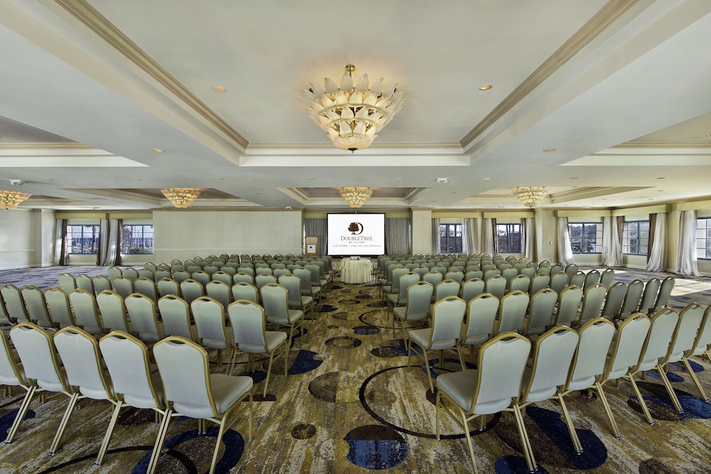 DoubleTree by Hilton San Pedro Port of Los Angeles - photo 57
