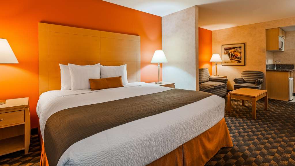 Best Western Plus North Las Vegas Inn & Suites - photo 40