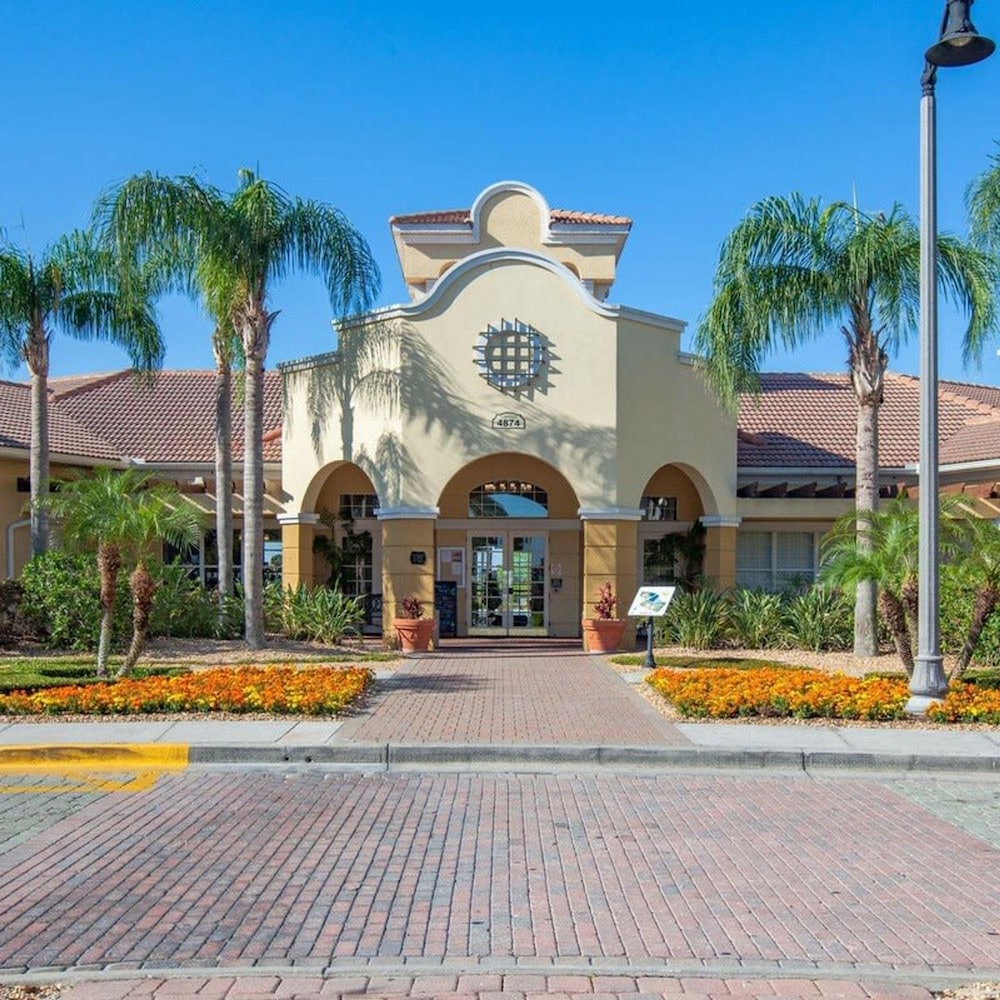 Deluxe 3 Bedroom Apartment Vista Cay Resort 404 - photo 25