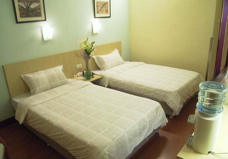 Shanghai Victory Hotel — hotel in Shenjiamen