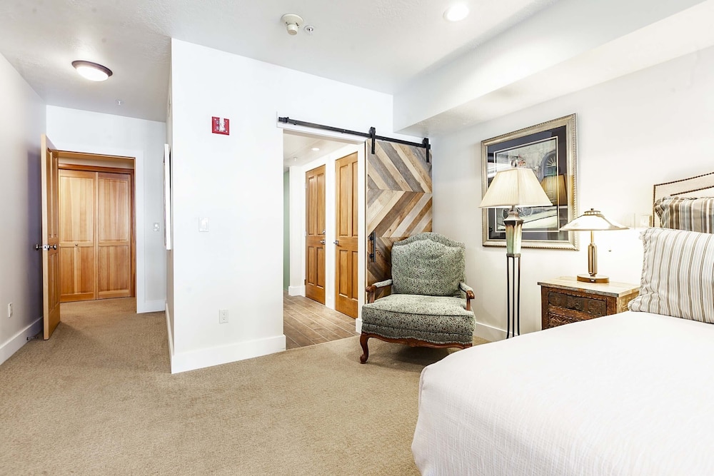 The Caledonian by All Seasons Resort Lodging - photo 59