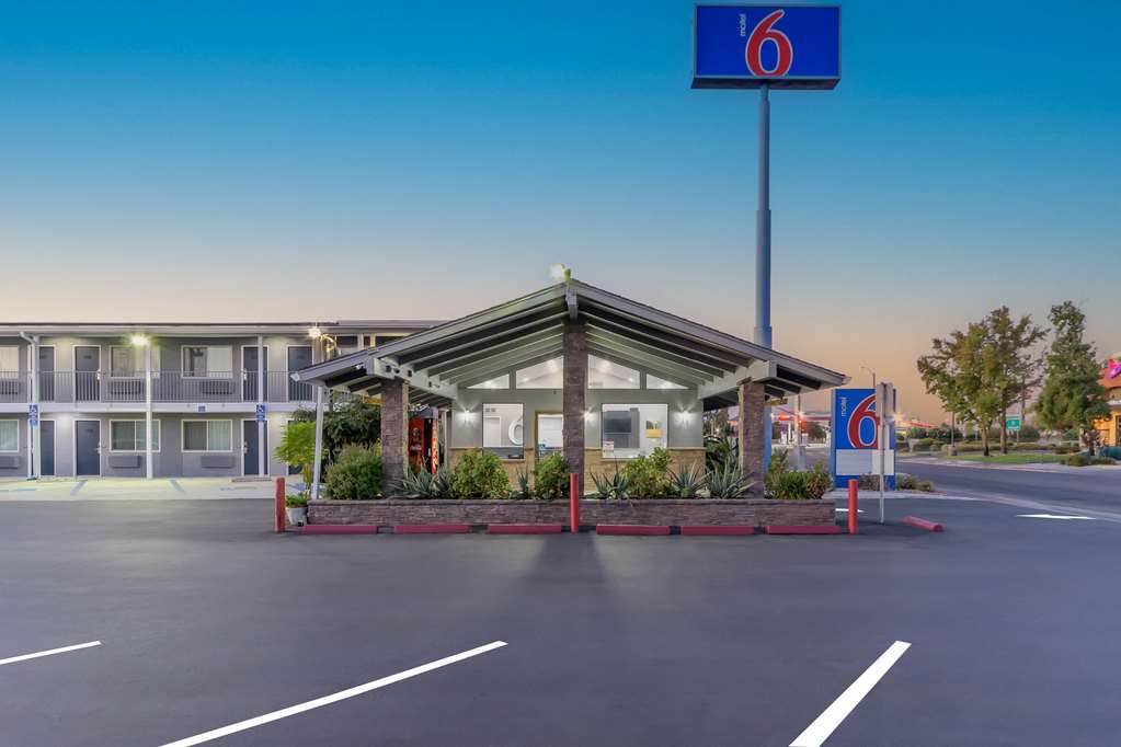 Motel 6 Willows CA - featured photo