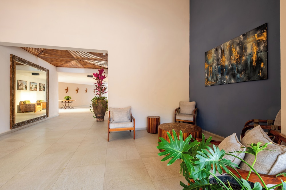 Vista Vallarta All Suites on the Beach