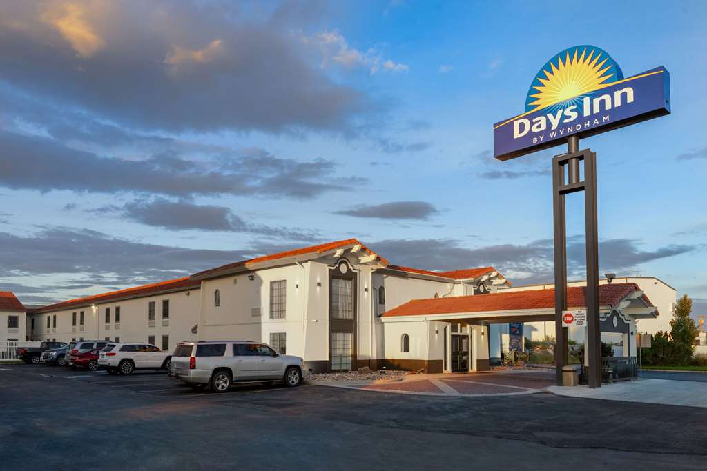 Days Inn by Wyndham Casper - photo 4