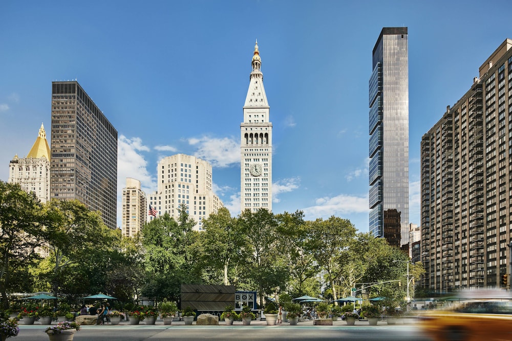 The New York Edition — 5-Star Luxury Hotel in New York City, United States