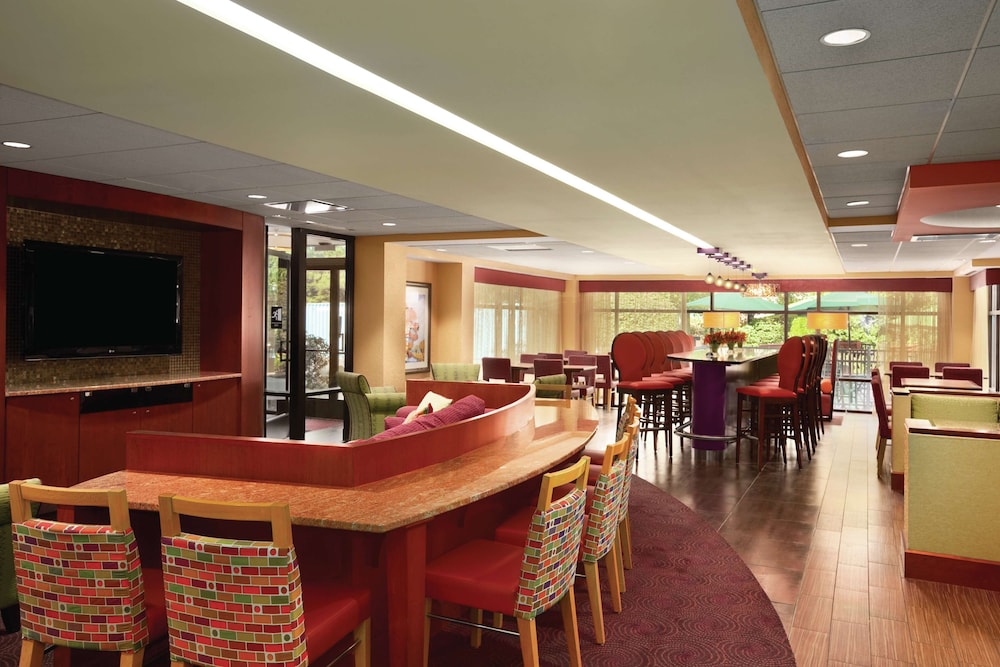 Hampton Inn by Hilton York - photo 3