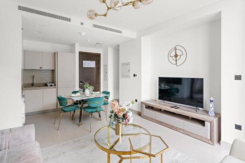 New 2 bedroom in Meydan Green Area — 4-Star Luxury Hotel in Dubai, United Arab Emirates