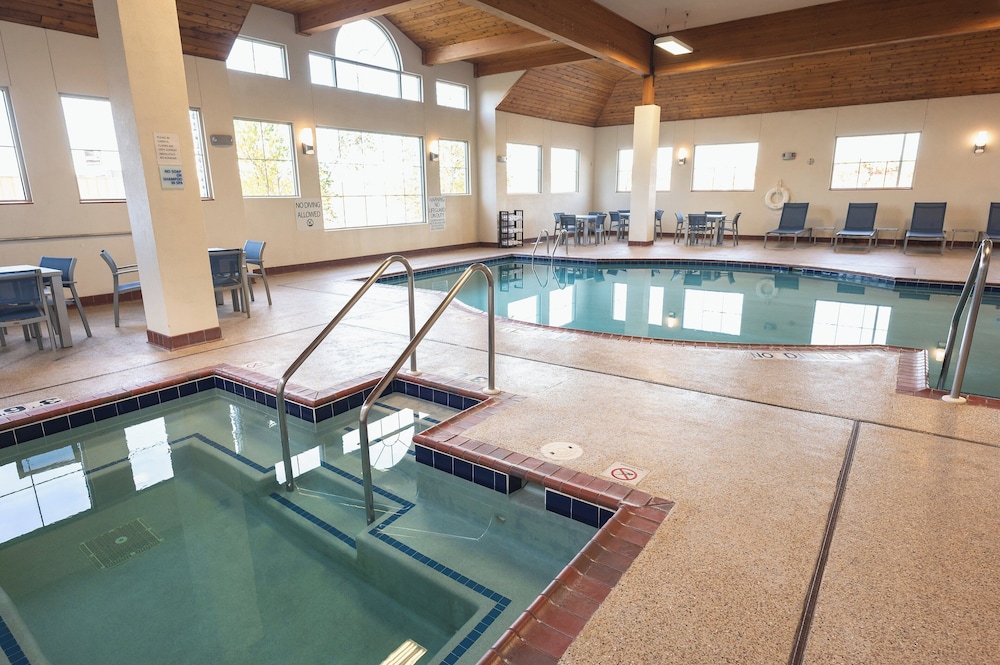 Holiday Inn Express Houghton Keweenaw by IHG - photo 51