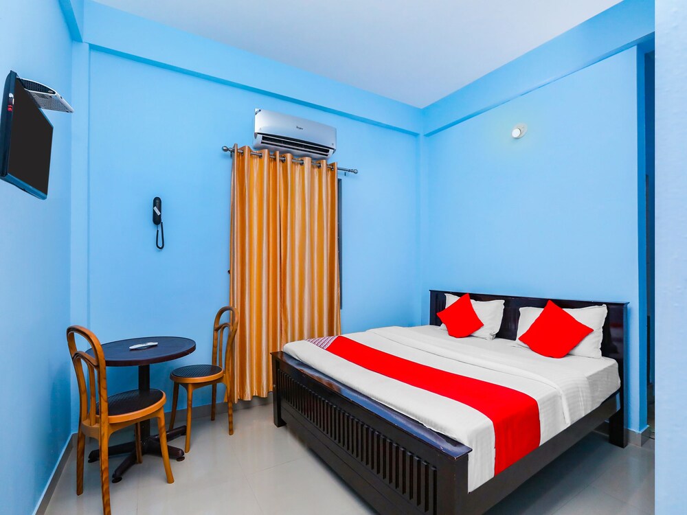 OYO 23308 Lamiya Plaza — hotel in Somvarpet