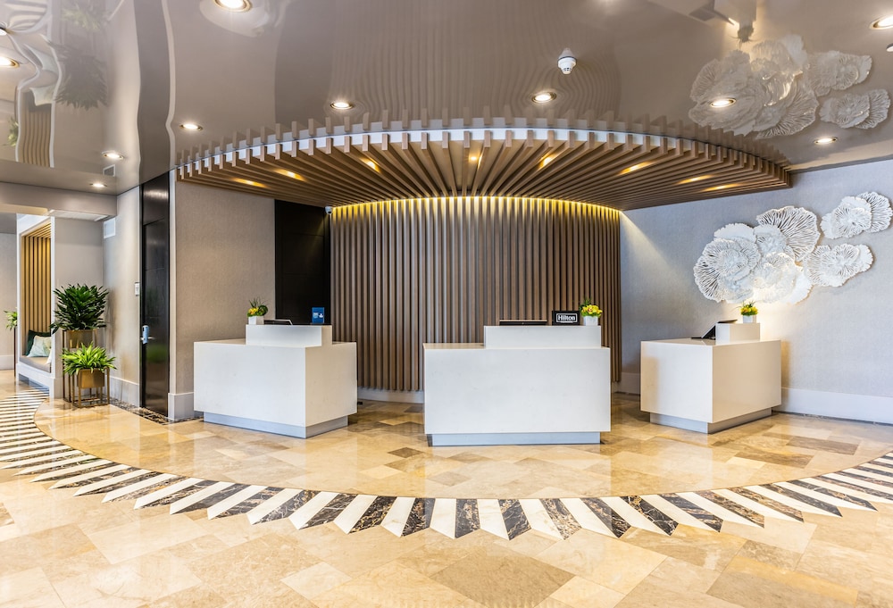 Hilton Bentley Miami South Beach - photo 2