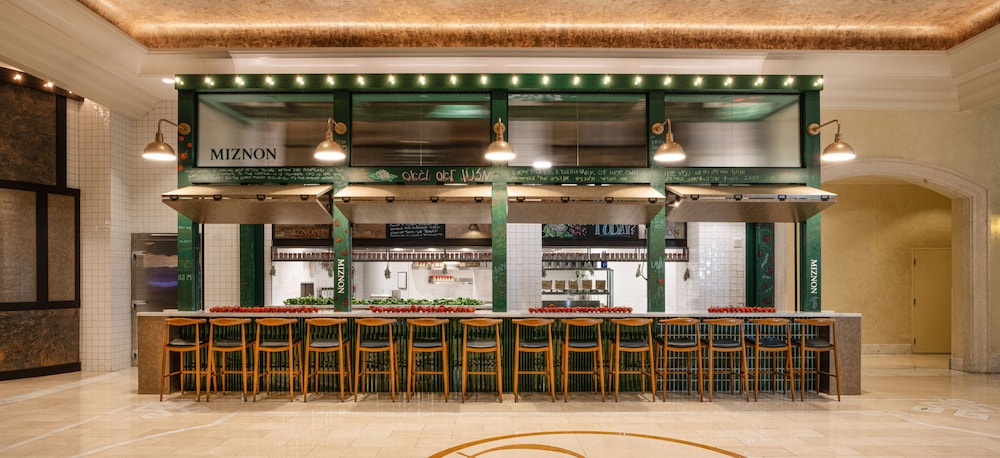 מזון ומשקאות