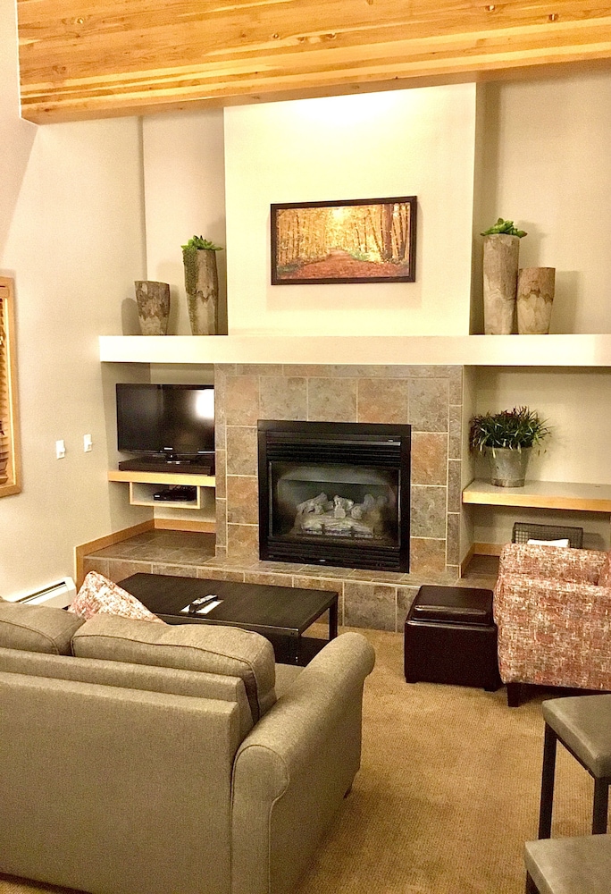 Gold Point Resort Breckenridge by Vacatia - photo 56