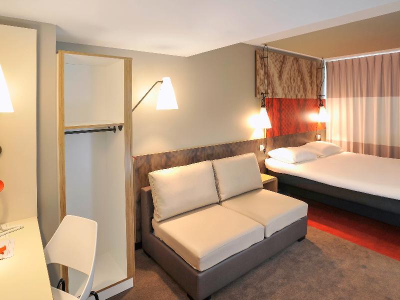 ibis Lyon Villefranche sur Saône pet-friendly hotel Limas