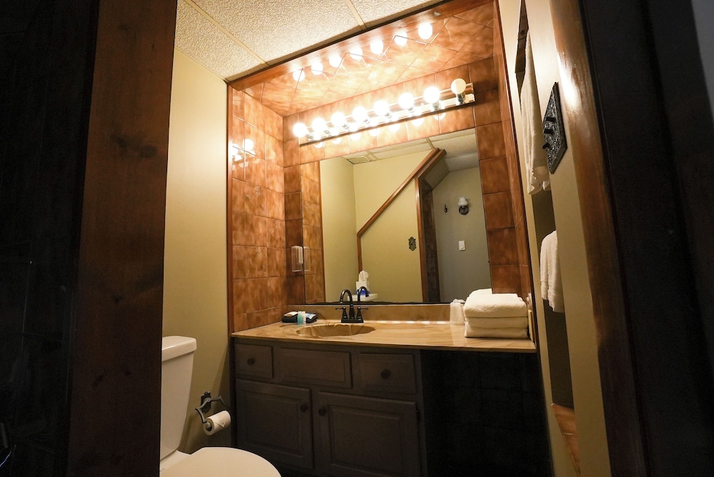 North Beach Hotel - photo 25