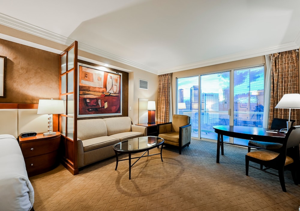 StripViewSuites at Signature - photo 136