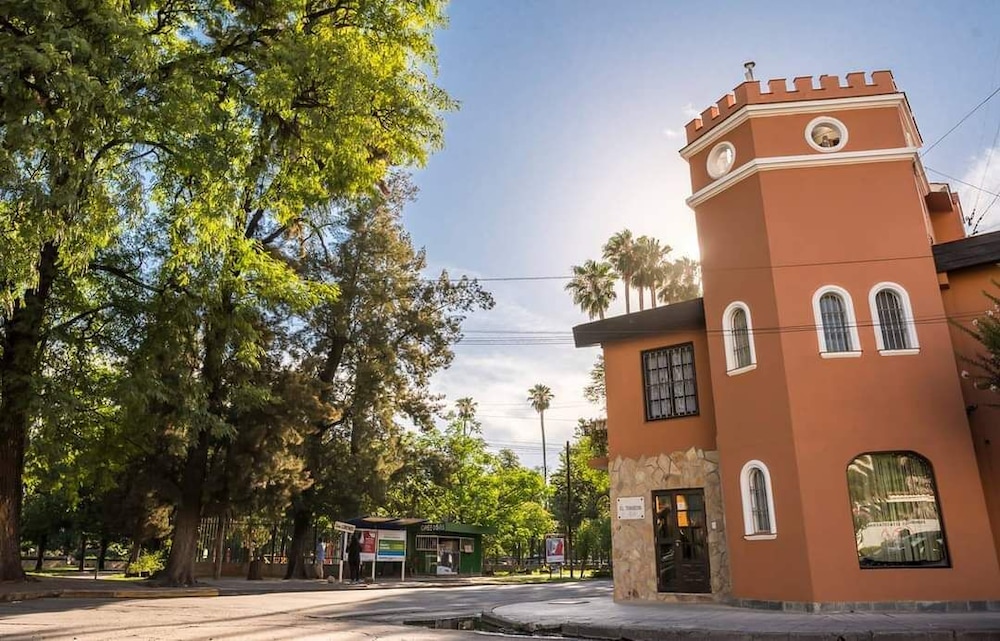 Posada Del Torreon - carbon neutral hotel in Salta