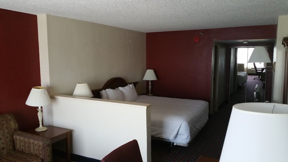 Imperial Swan Hotel & Suites - photo 12
