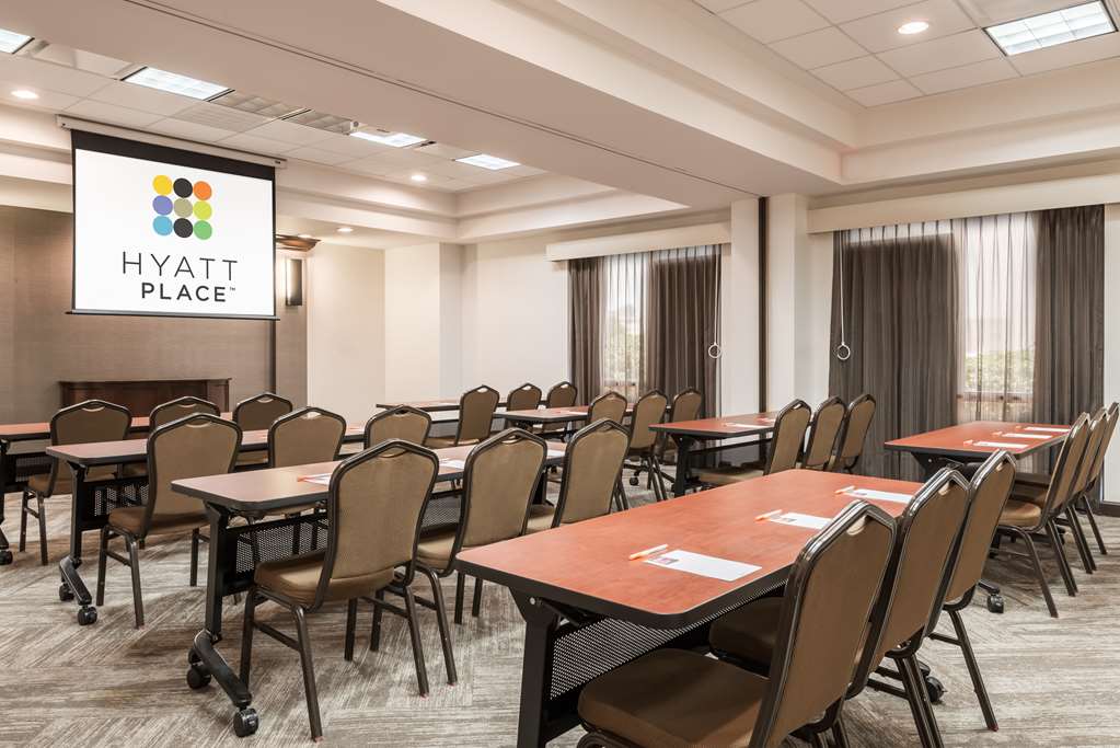 Hyatt Place Bentonville Rogers - photo 17