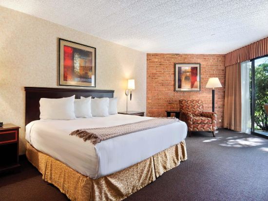 Best Western Clock Tower Resort - photo 5
