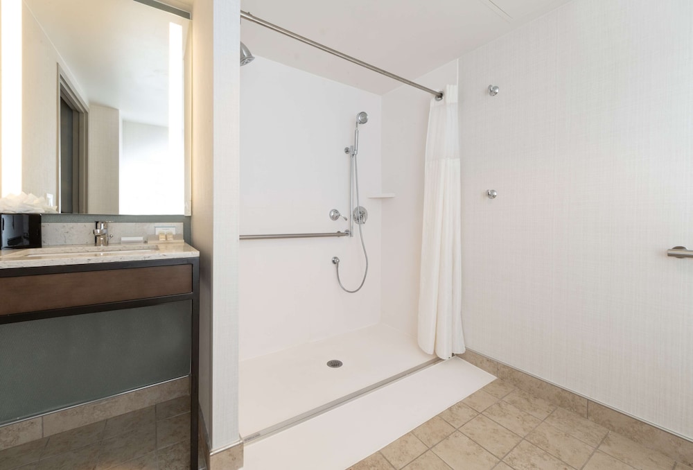 Hilton Garden Inn BWI Airport - photo 30