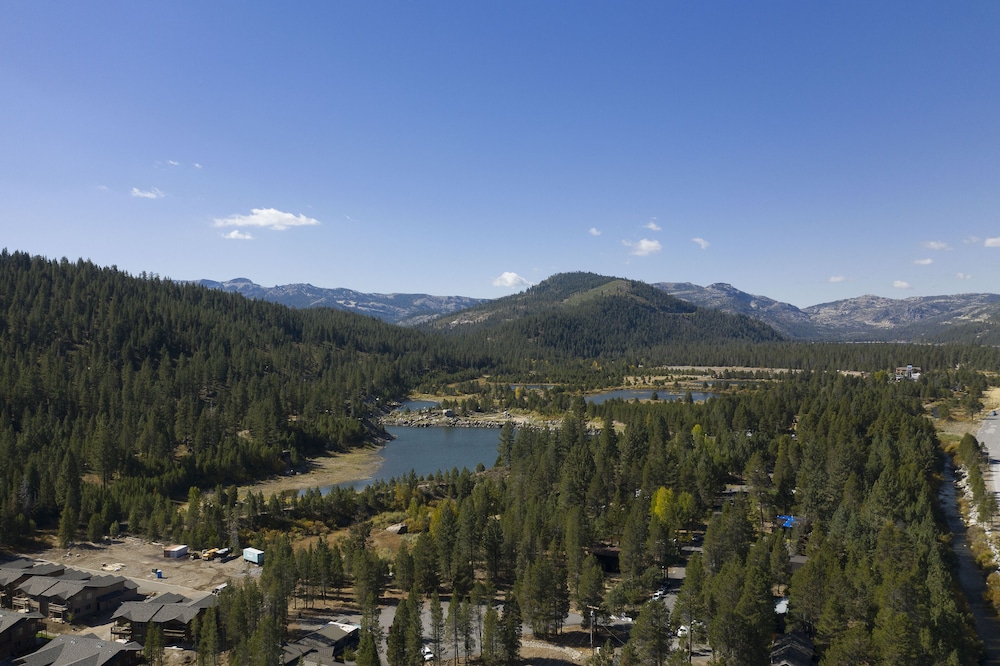 The Inn at Truckee - photo 36