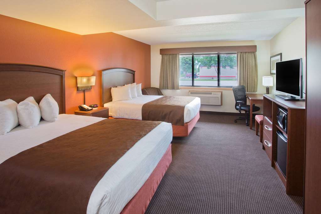 AmericInn by Wyndham Grand Forks - photo 9