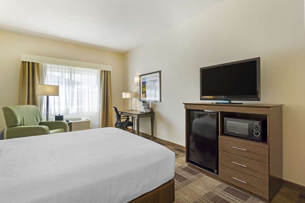 Best Western Plus The Inn at Horse Heaven - photo 23
