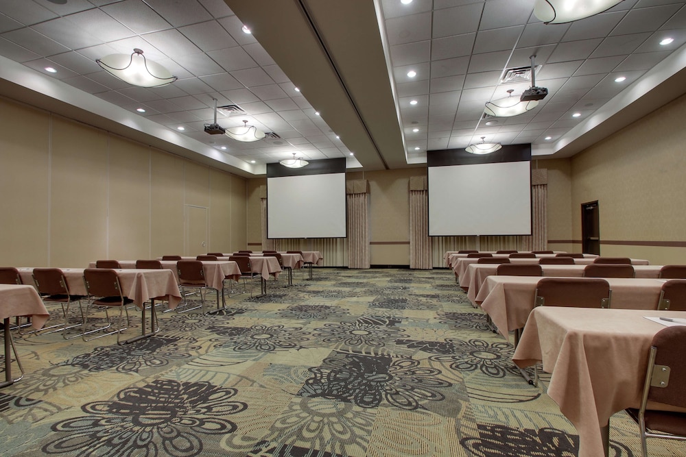 Hampton Inn & Suites Denver Littleton - photo 53