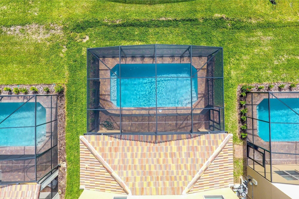 Fabulous Single Home w Pool at Solterra Resort - photo 31